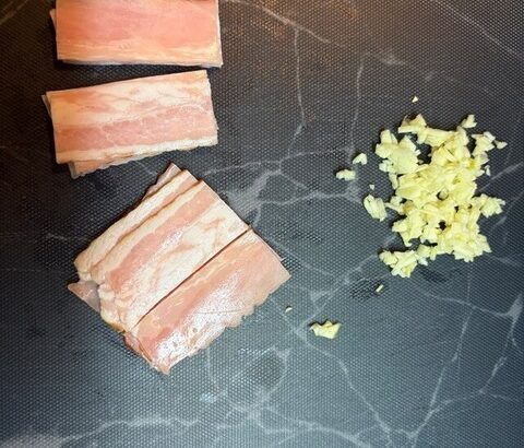 深夜にペペロンチーノ作るよ