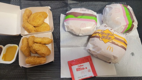 マックポーク復活したから５個買ってきた🥺✊
