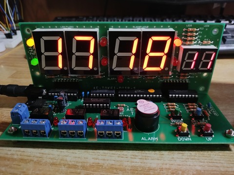 秋月電子の時計キット作った😁