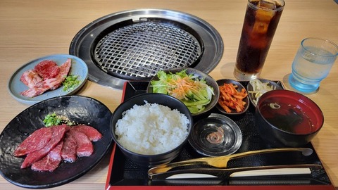 【画像】お前らこのランチに2000円出せる？